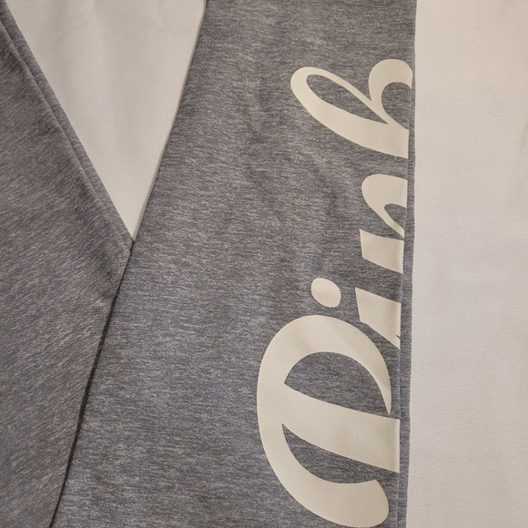 PINK VS Ultimate Yoga Leggings - Grey White - Picture 2 of 5